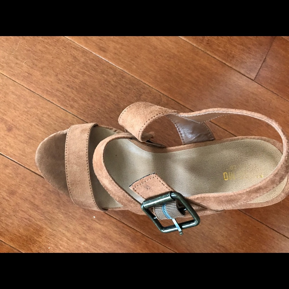 Wedges - Picture 4 of 4